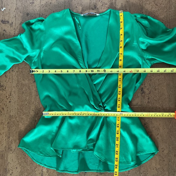 Zara women’s wrap 100% viscose blouse top! Size M - Picture 12 of 15